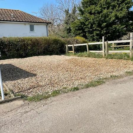 One Long Entry With Terrace Bay View Apartment Lyme Regis Exterior photo